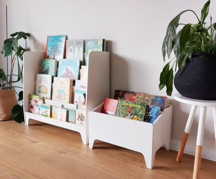 drewniana-biblioteczka-dla-dzieci.jpg