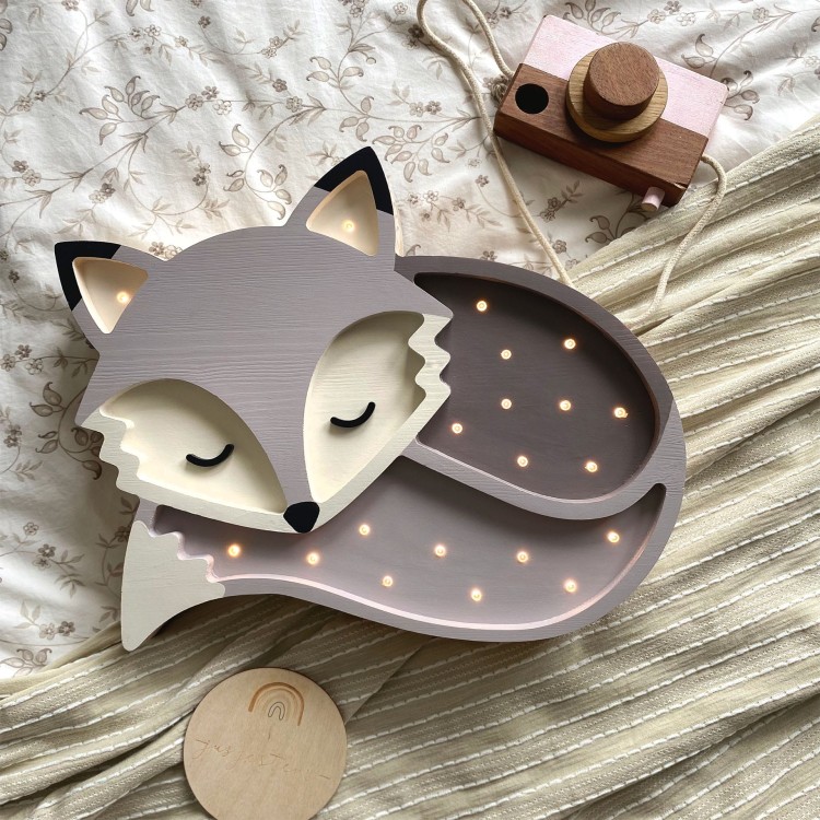 Drewniana lampka LED Lisek – urocza lampka nocna dla dzieci do pokoju