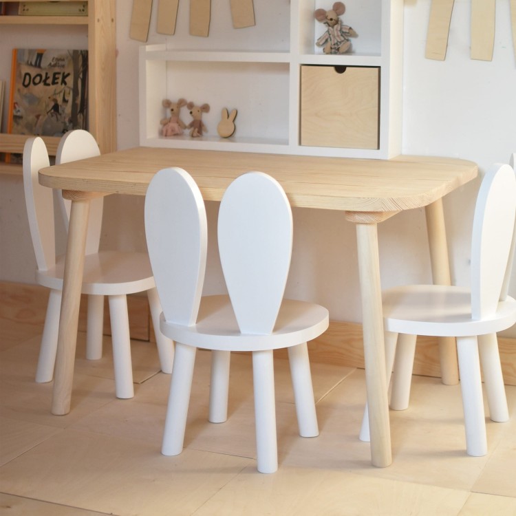 Duży drewniany stoliczek dziecięcy z drewna sosnowego 80×60 cm – ręcznie robiony mebel