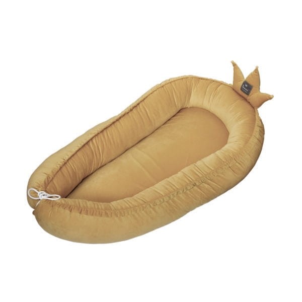 aksamitny-kokon-gniazdko-niemowlece-wonder-crown.jpg