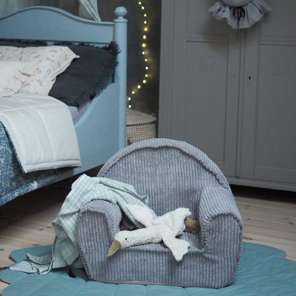 Fotel dziecięcy Blueberry Grey sztruksowe siedzisko dla malucha
