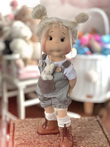 Ręcznie robiona lalka Janka z ruchomym szkieletem