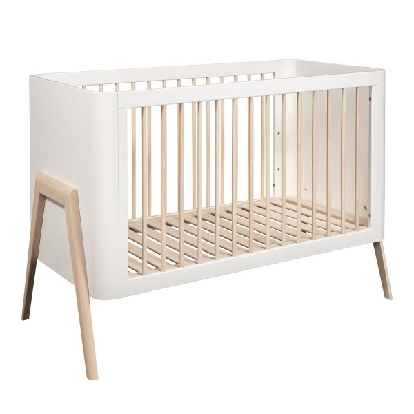 Łóżeczko dziecięce Troll Nursery Torsten 120x60 cm biało-naturalne z regulacją wysokości materaca i możliwością montażu toddler rail