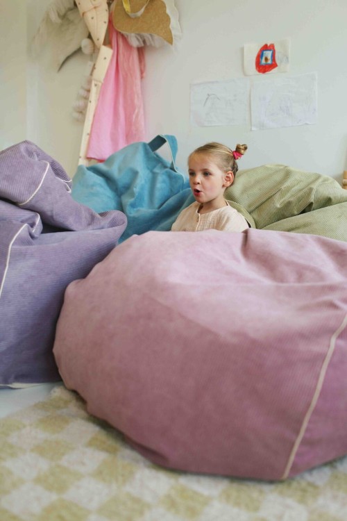 Sztruksowa pufa dla dzieci Cozy Pink L