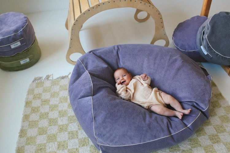 Pufa do pokoju dziecka z uchwytem – Cozy Blue L
