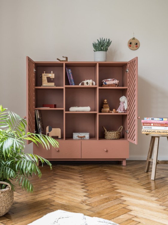 Drewniany regał biblioteczka/ gablotka dla dzieci Koralowa