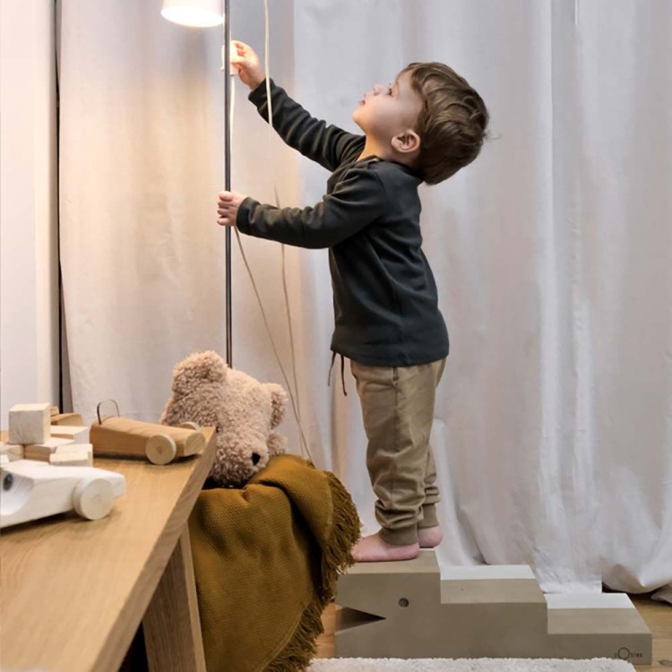 big_01-104-020-788-crocodile-m-sand-grey-play-1.jpg