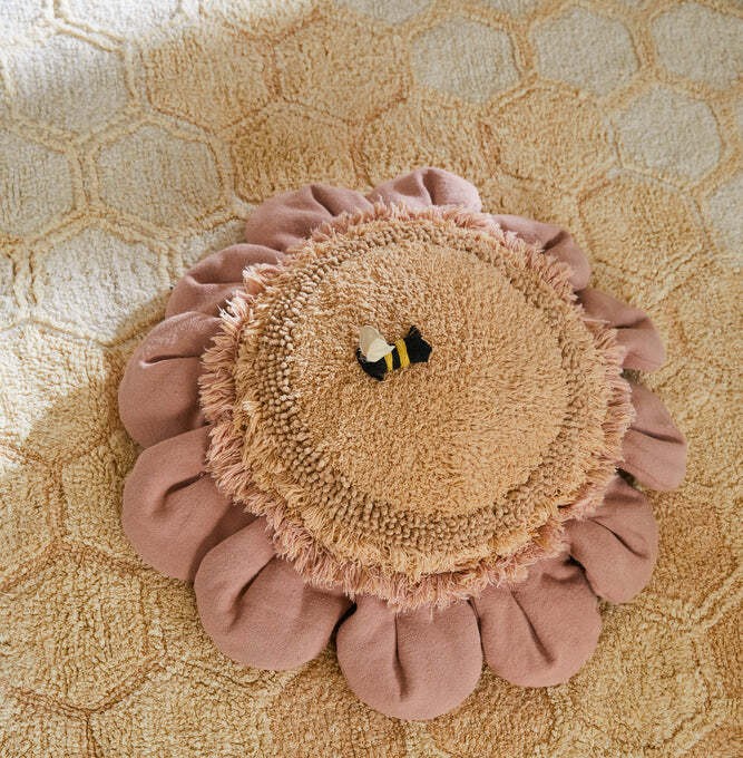 SC-DAISY-PK_7_667x1000-2.jpg