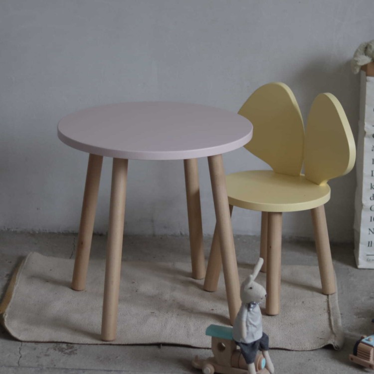 Drewniany zestaw dziecięcy – krzesełko Myszka w kolorze żółtym i blado różowy stolik