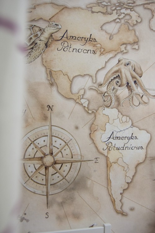 mural-mapa-swiata-bezowa-do-pokoju-dziecka-dekorillo.jpg