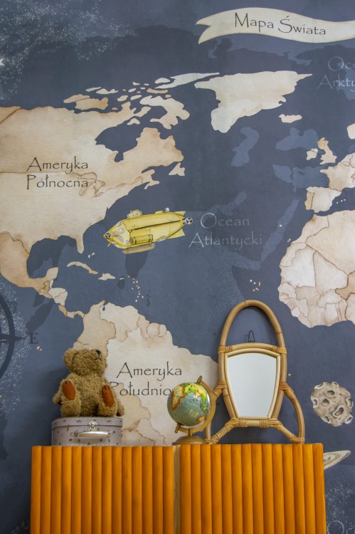 tapeta-dla-dzieci-mapa-kosmos-dekorillo.jpg