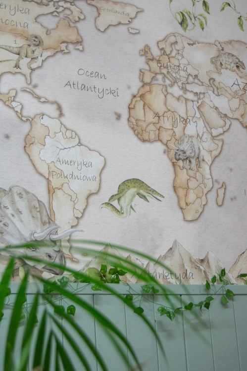 mural-dinozaury-mapa-dinozaury-bezowa-dekoriilo.jpg