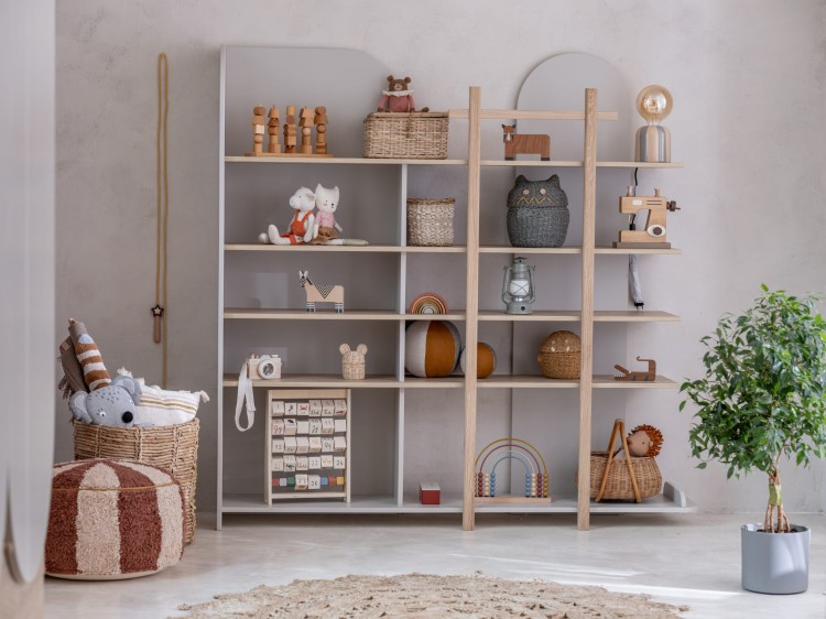 Drewniany regał biblioteczka dla dziecka Bloom