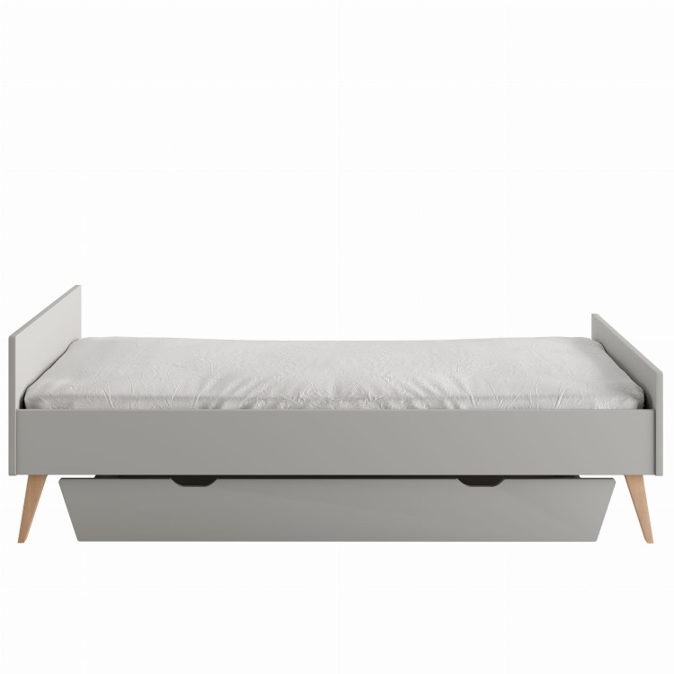 Swing_bed200x120_grey_4.JPG