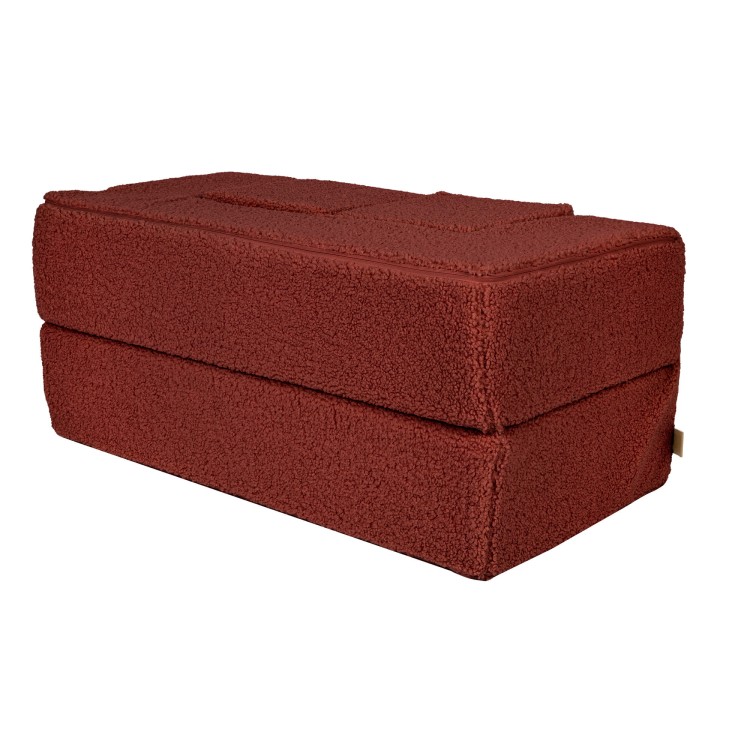 Brązowa sofa dziecięca do zabawy i odpoczynku
