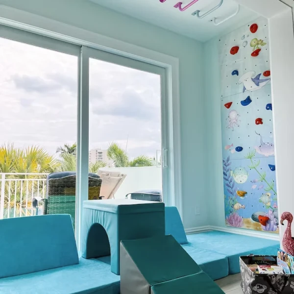 Modułowa ścianka wspinaczkowa dla dzieci Morze – panele 75x75 cm