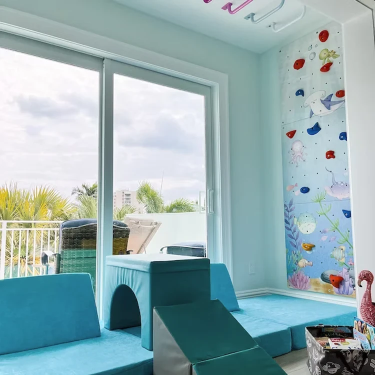 Modułowa ścianka wspinaczkowa dla dzieci Morze – panele 75x75 cm