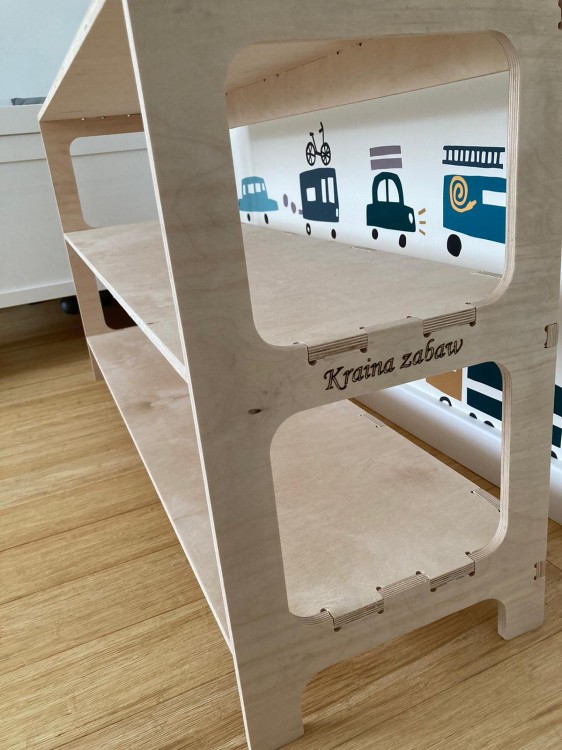 Regał Montessori dla dzieci ze sklejki brzozowej – na zabawki i książki