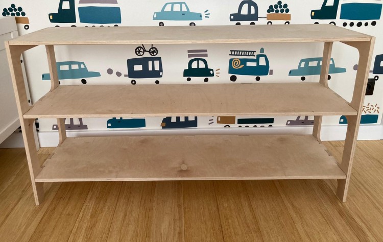 Regał Montessori dla dzieci ze sklejki brzozowej – na zabawki i książki