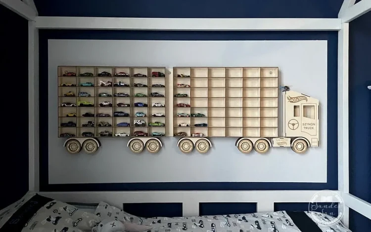 Drewniana półka TIR na resoraki Montessori XXL