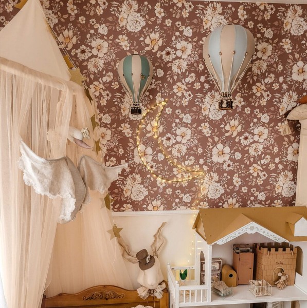 Tapeta do pokoju dziecka Kwiaty Boho Brązowa