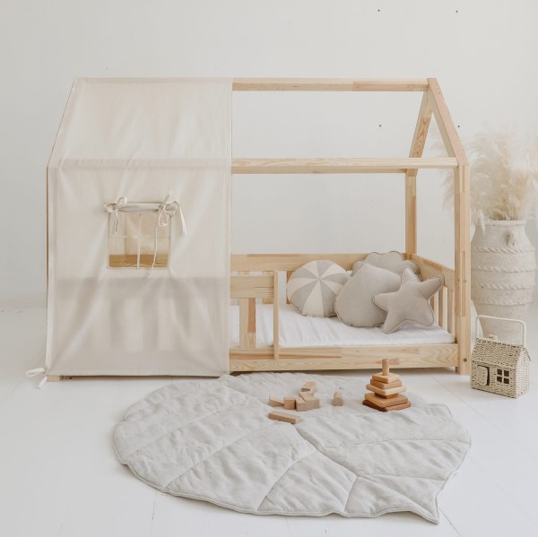 baldachim-na-lozeczko-domek-z-okienkiem.jpg