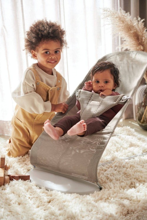 pol_pl_BABYBJORN-lezaczek-BLISS-MESH-Szarobezowy-Zabawka-Googly-Eyes-Pastels-33021_9.jpg