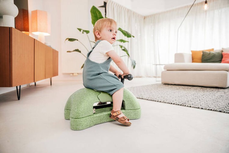 pol_pl_SCOOTANDRIDE-My-First-Ewolucyjny-jezdzik-pchacz-3w1-6-m-Olive-10073_11.jpg