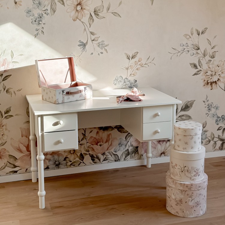 Drewniane biurko dziecięce Babushka Białe