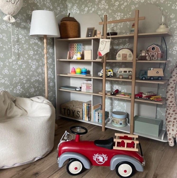 Drewniany regał biblioteczka dla dziecka Bloom