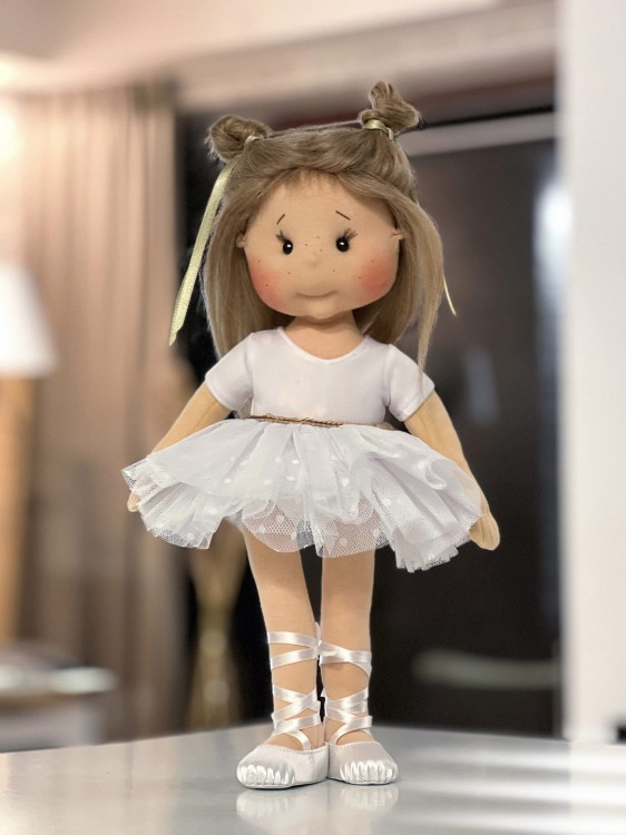 Balbina – lalka dla dzieci i kolekcjonerów Lullu Dolls