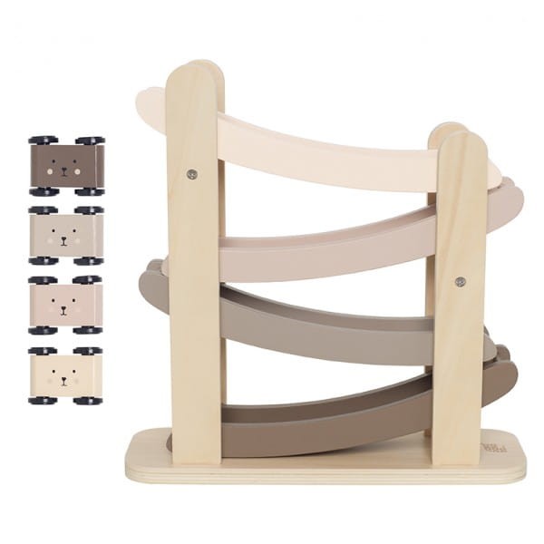 Drewniana zjeżdżalnia dla aut Jabadabado