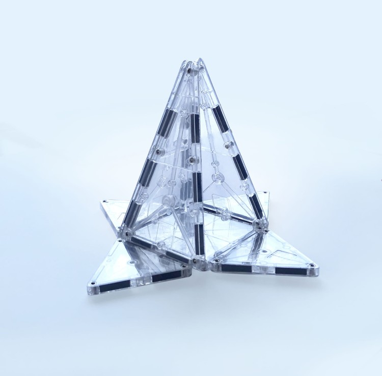 pol_pl_MAGNA-TILES-R-Klocki-magnetyczne-ICE-16-el-433_3.jpg