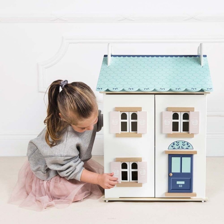 Drewniany domek dla lalek Bluebelle od Le Toy Van w pastelowych kolorach