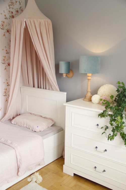 Kinkiet-mietowy-Velvet-Mint--aksamitna-lampka-nocna-scienna-w-stylu-glamour,-hampton,-idealna-do-sypialni,-pokoju-dziecka,-hoteli-i-restauracji. (1).webp