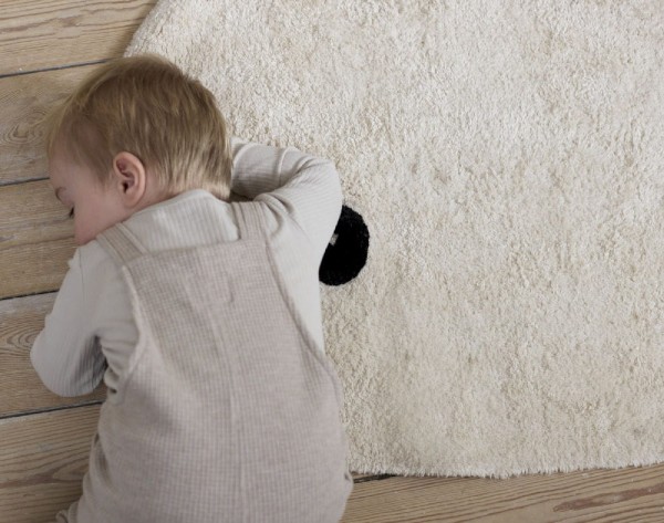 Miękki dywanik dziecięcy wieloryb Christian FILIBABBA z antypoślizgowym spodem