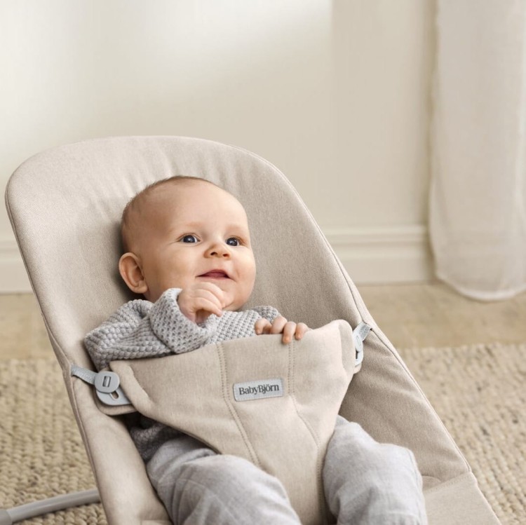 pol_pl_BABYBJORN-lezaczek-BLISS--8.jpg