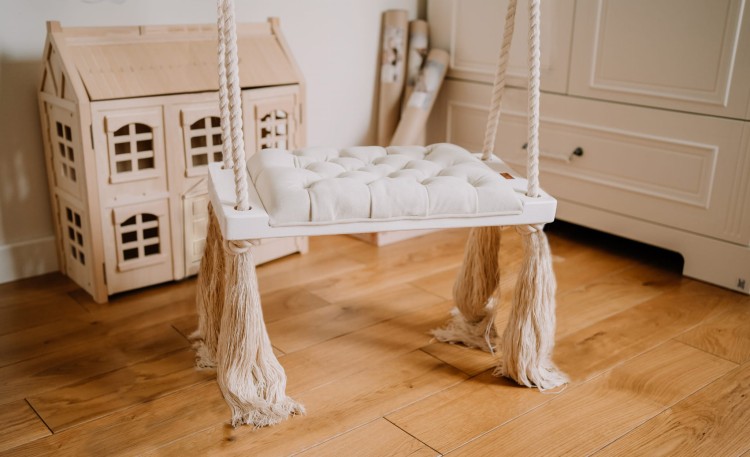 Huśtawka Royal Glam – pikowane siedzisko w stylu vintage