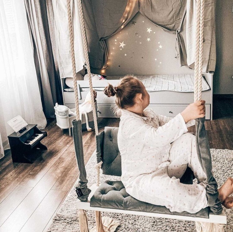 Drewniana pikowana huśtawka dla dzieci Vintage z Oparciem
