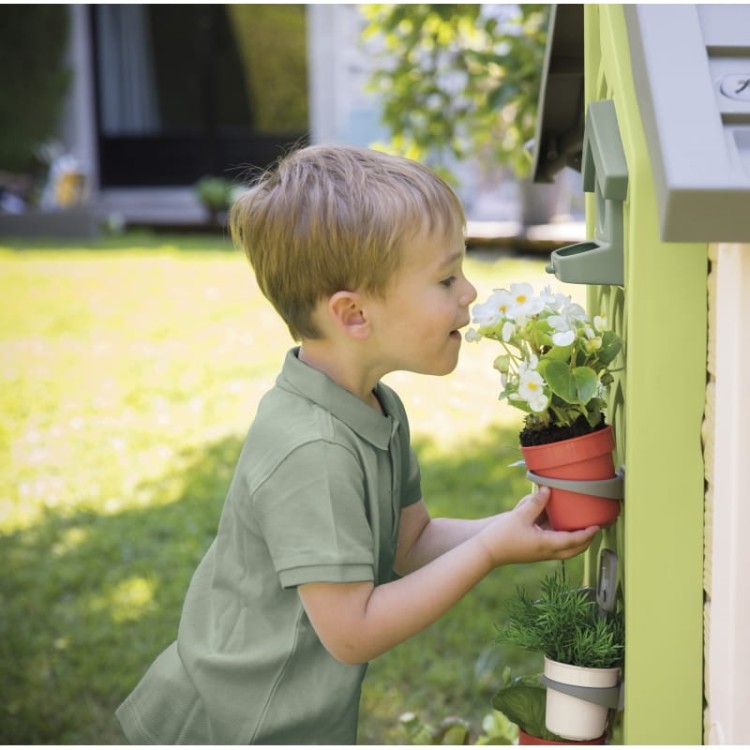 domek ogrodnika Smoby dla dzieci w ogrodzie