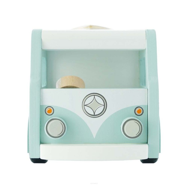 Wakacyjny kamper z deską surfingową na dachu – idealny prezent dla dziecka