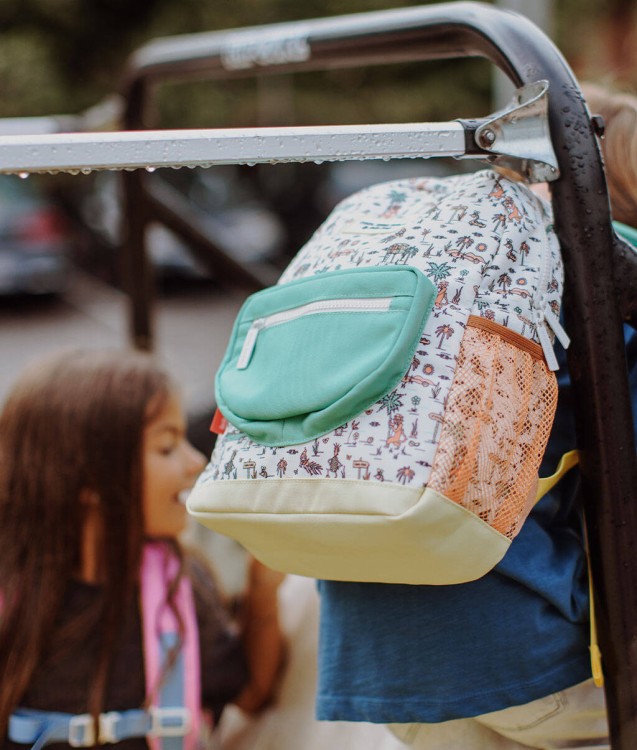 Wodoodporny plecak szkolny Hello Hossy Jungly z praktycznymi kieszeniami