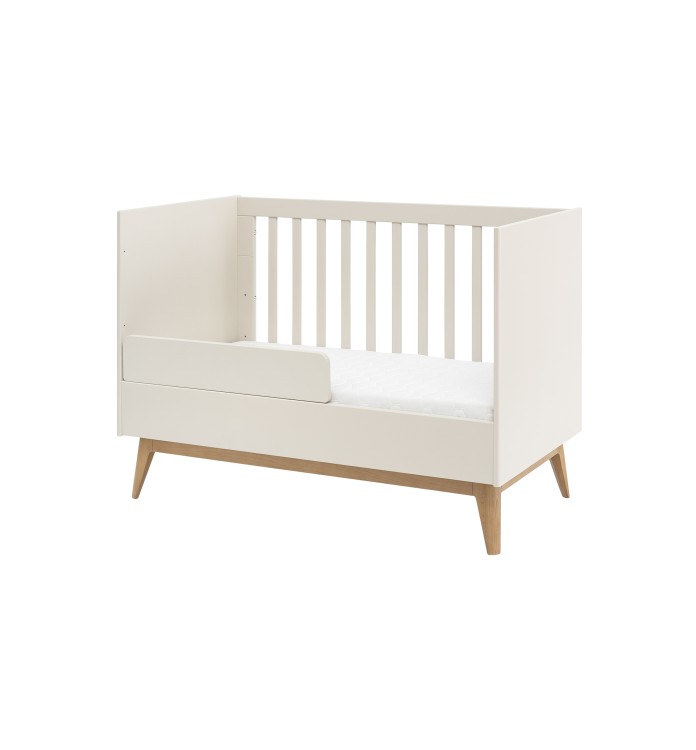 Łóżeczko dziecięce PINIO Seth 70x140 cm w kolorze szampańskim – elegancki design i bezpieczna konstrukcja