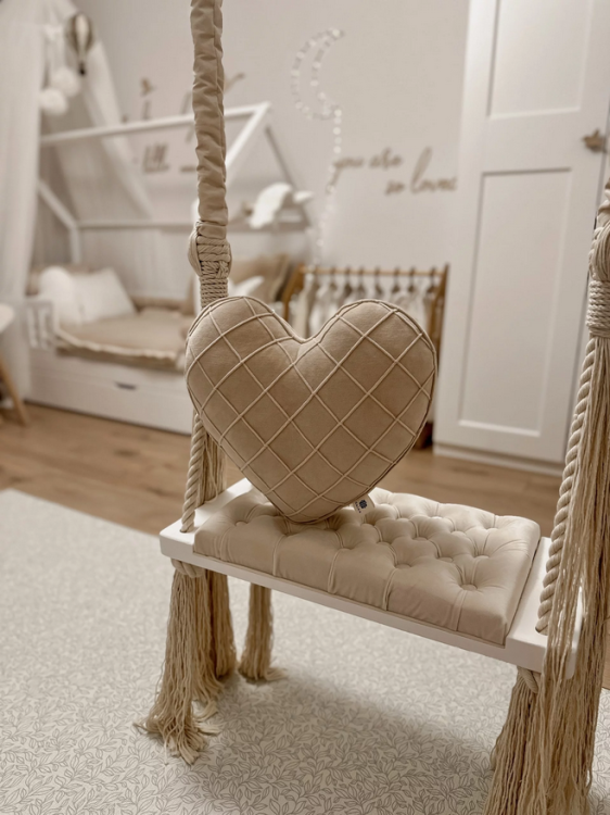 Poduszka welurowa dla dzieci pikowane serce