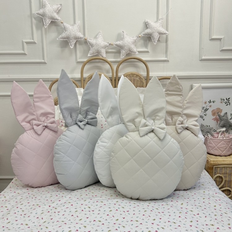 Poduszka dekoracyjna Króliczek L z uszami – bawełniana