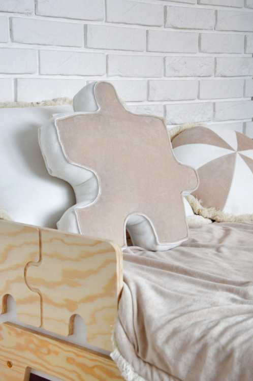 Poduszka welurowa dekoracyjna PUZZEL