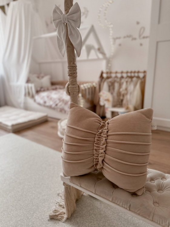 Poduszka welurowa dla dzieci KOKARDA