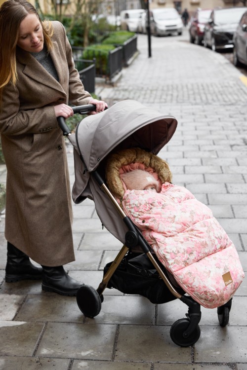 Śpiworek do wózka Elodie Details River Rose – widok przodu