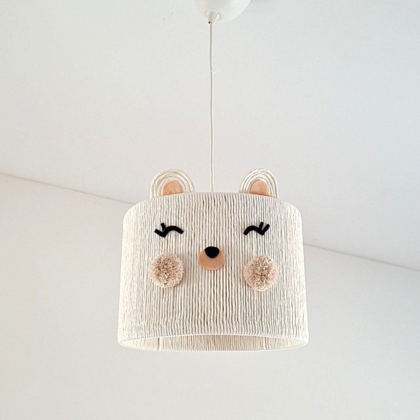 Ręcznie robiona lampa dziecięca z motywem misia