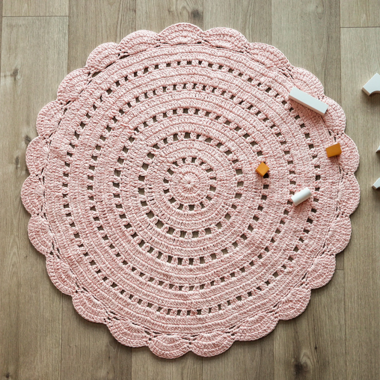 Dywan okrągły szydełkowany Alma Rose 120x120 cm